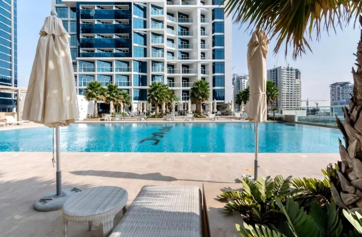 Luxury Aparthotel Prive Dubai 5*,