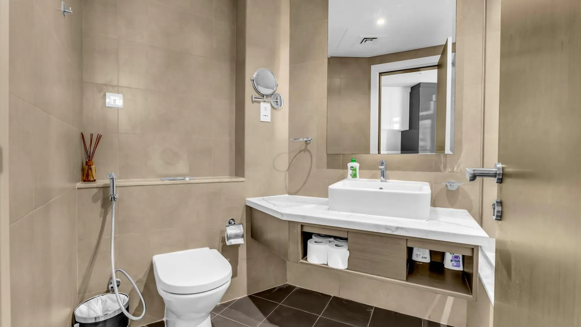 ***** Hotel Luxury Aparthotel Prive Dubai United Arab Emirates